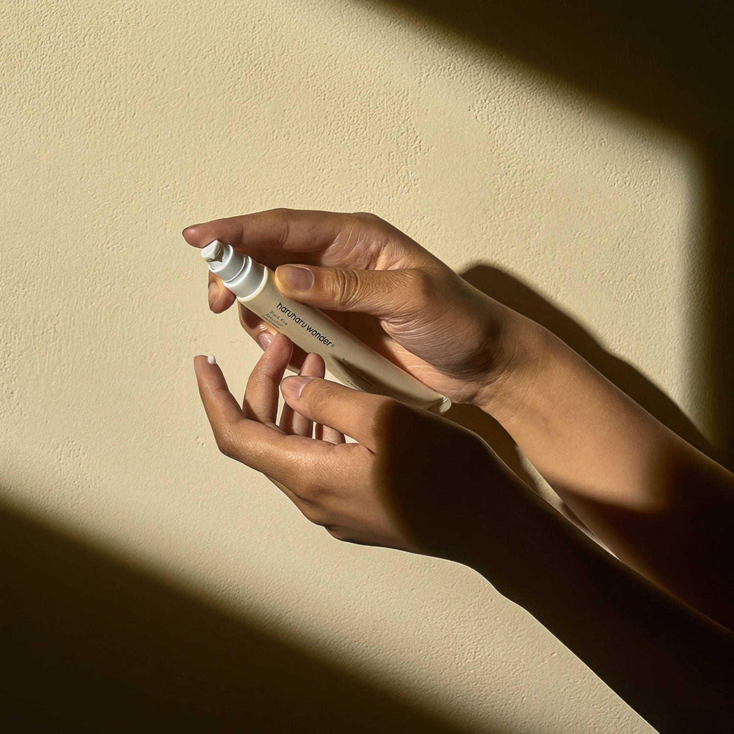 Haruharu Wonder - Black Rice Bakuchiol Eye Cream - 20ml-Wonder Skin